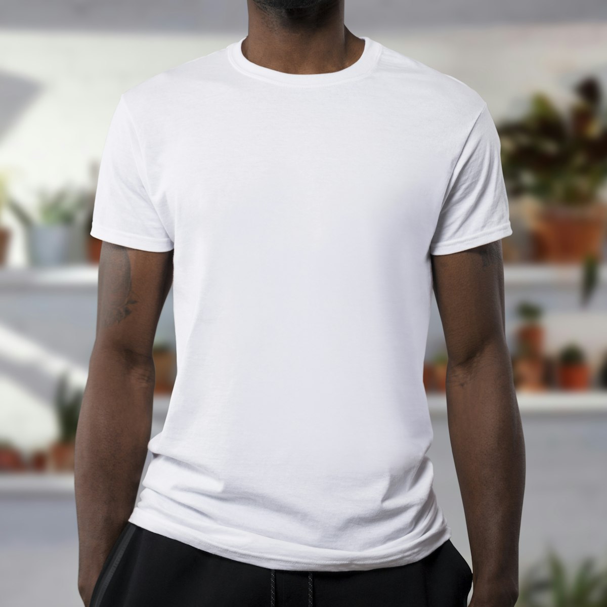 Camiseta pronta para receber personalização